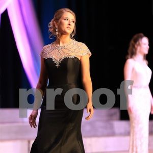 Meet your Posher, Faith